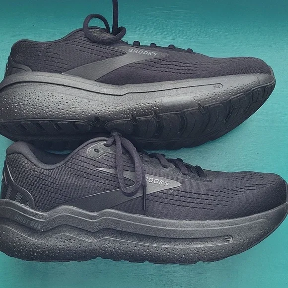 Brooks Ghost Max 2 Running Shoes - Ebony - 9.5 M - Picture 2 of 8